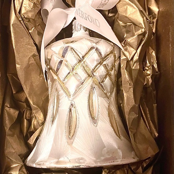 Waterford Lismore Holiday Heirloom ICE BELL. Ornament.  Lismore Since 1952. - Picture 2 of 12